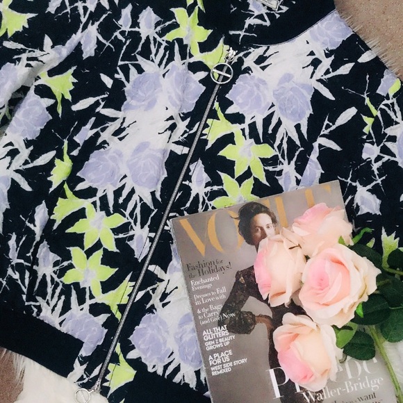 NINA RICCI • Grandiose Bomber Jacket - Picture 7 of 7